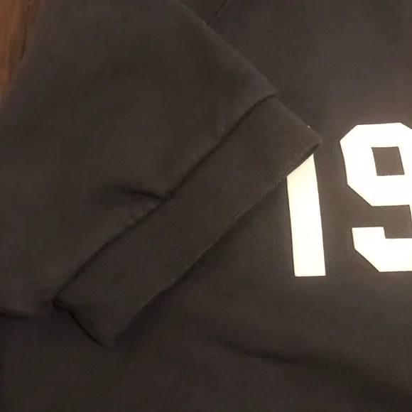 Essentials Fear of God Short Sleeve Sweatshirt - Picture 9 of 16